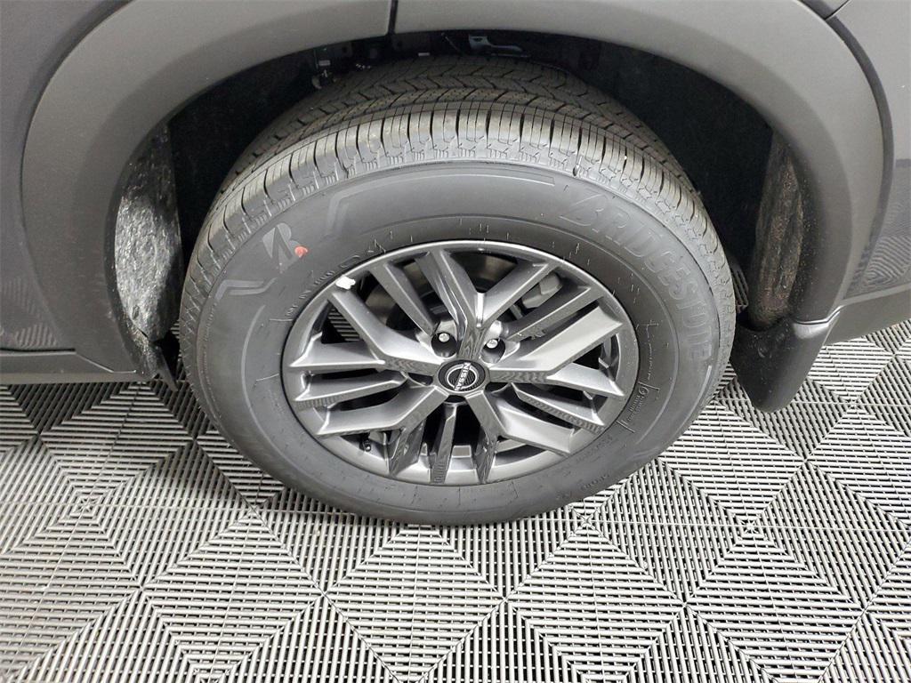 new 2025 Nissan Rogue car, priced at $27,576