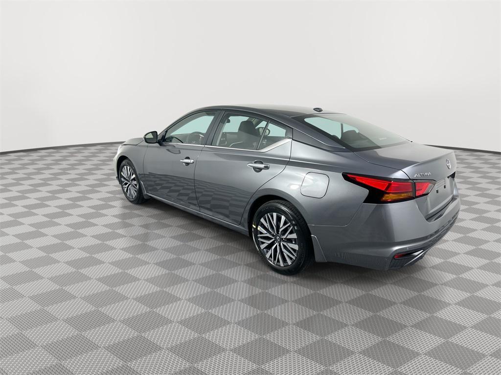new 2025 Nissan Altima car, priced at $27,697