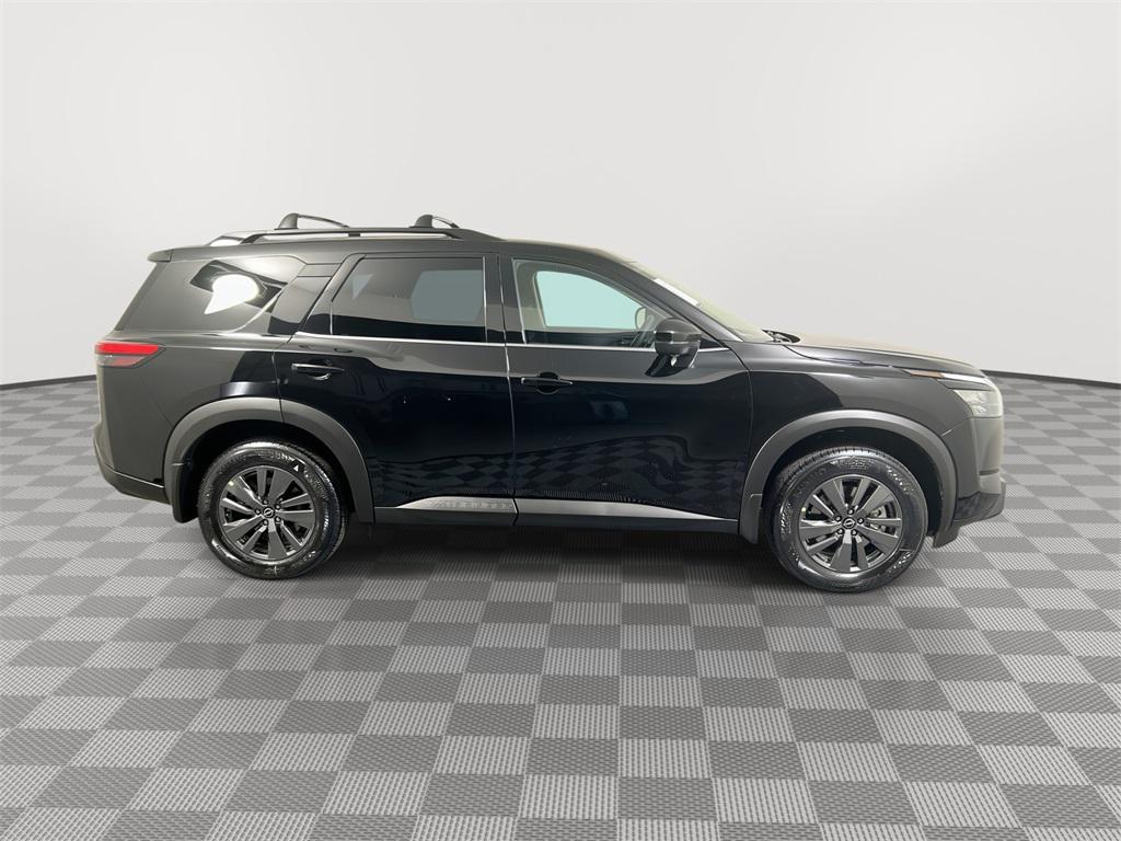 new 2025 Nissan Pathfinder car, priced at $32,714