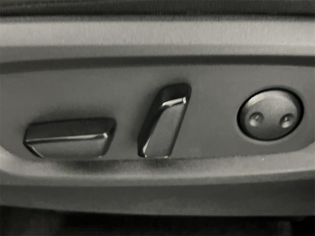 new 2025 Nissan Pathfinder car, priced at $41,918