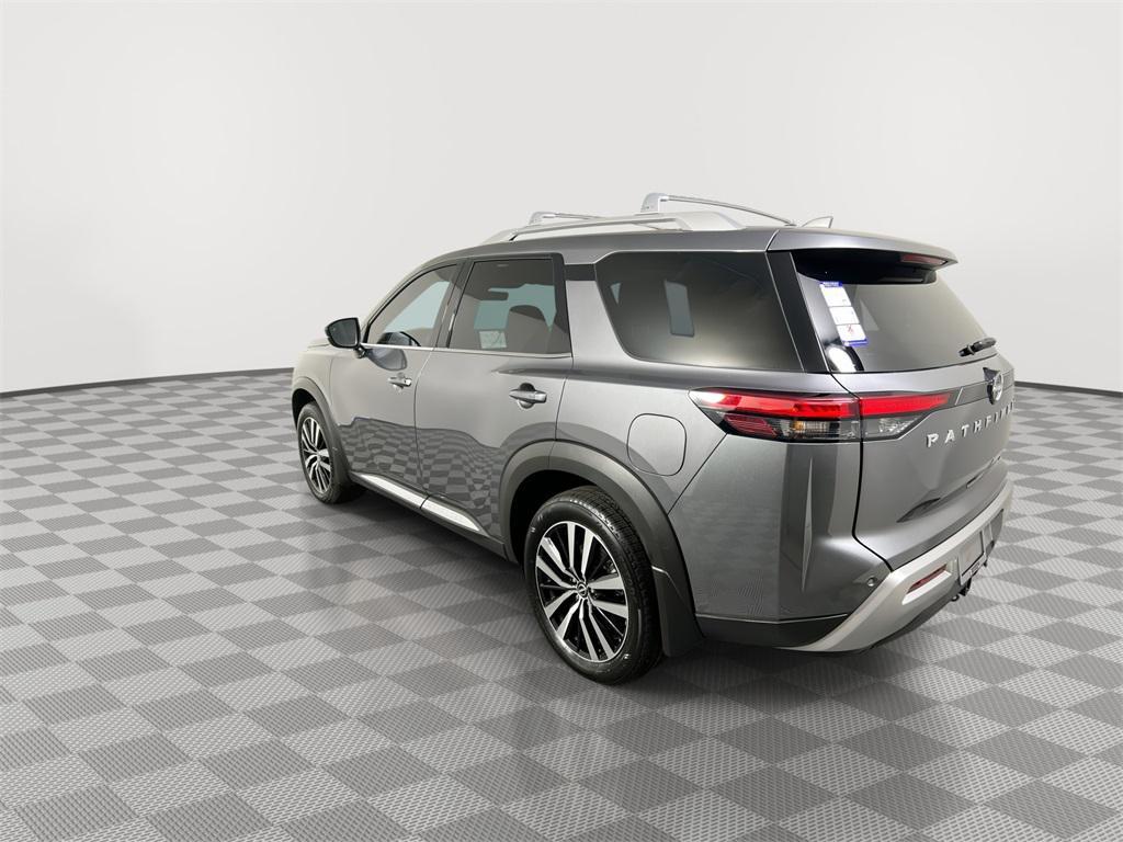 new 2025 Nissan Pathfinder car, priced at $41,918