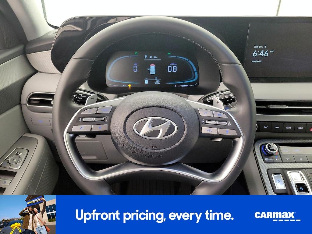 used 2025 Hyundai Palisade car, priced at $38,998