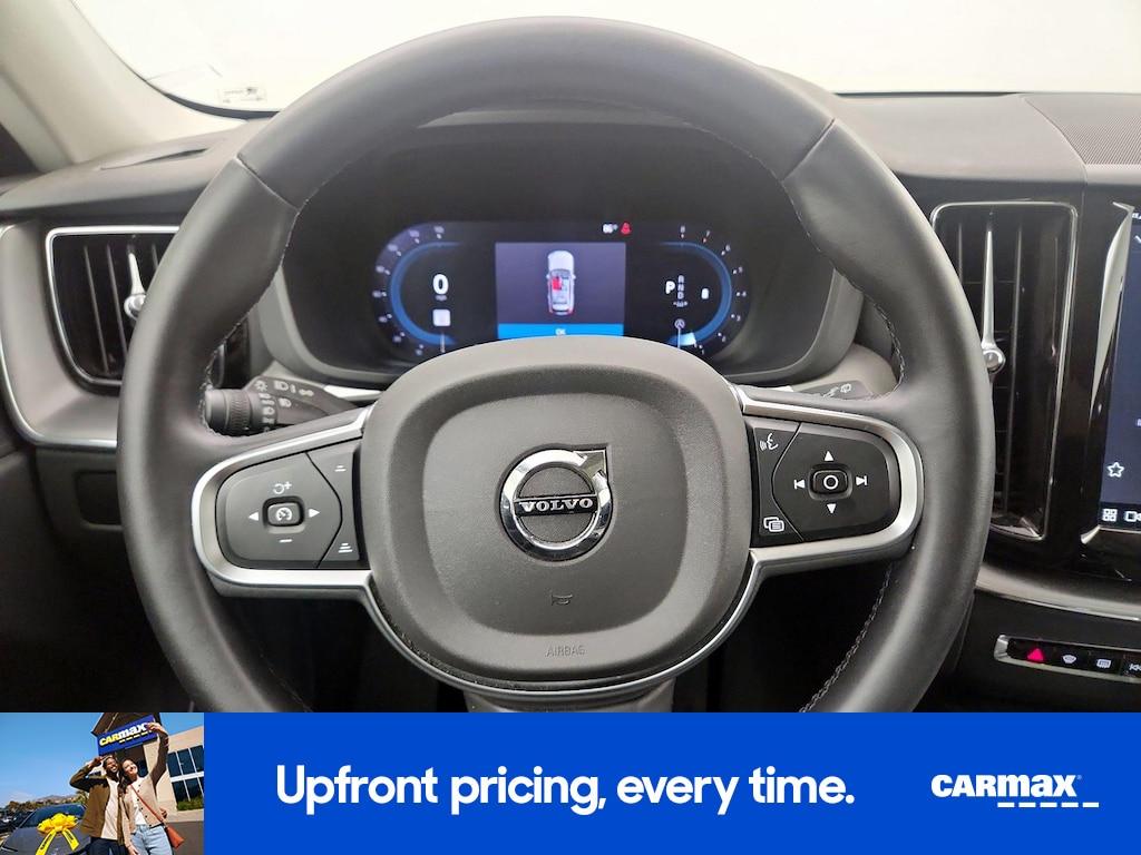 used 2025 Volvo XC60 car, priced at $35,998