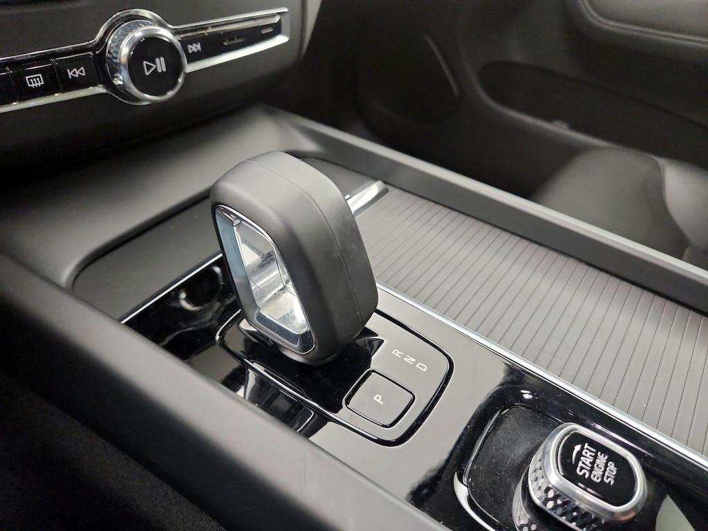 used 2025 Volvo XC60 car, priced at $35,998