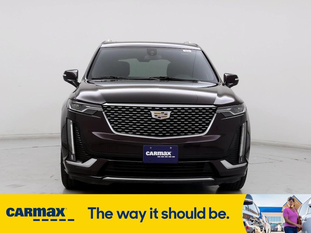 used 2021 Cadillac XT6 car, priced at $31,998