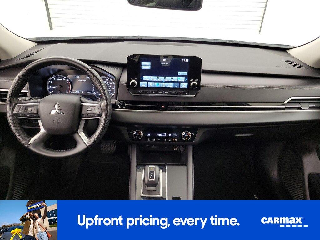 used 2024 Mitsubishi Outlander car, priced at $26,998