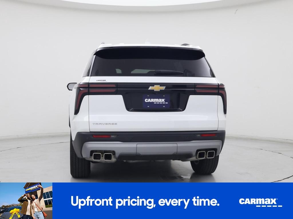 used 2025 Chevrolet Traverse car, priced at $42,998