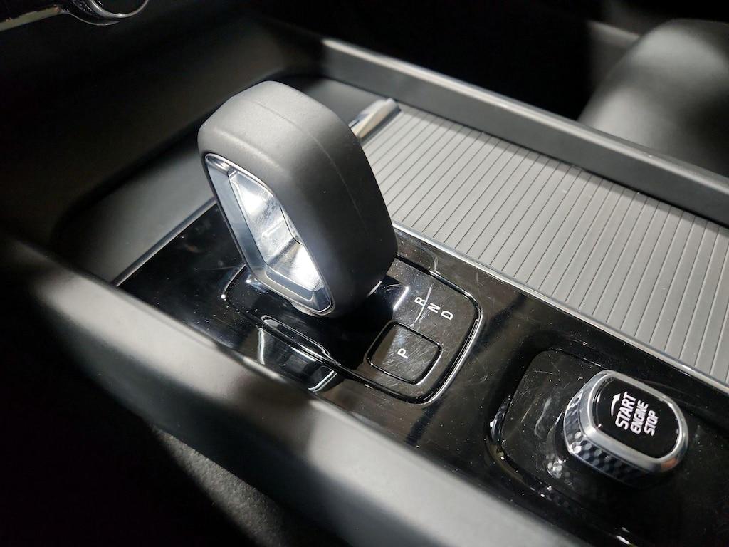 used 2025 Volvo XC60 car, priced at $36,998