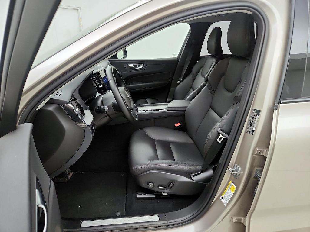 used 2025 Volvo XC60 car, priced at $36,998