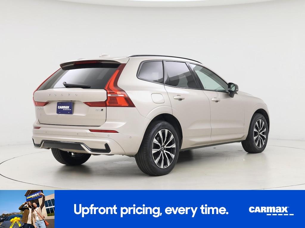 used 2025 Volvo XC60 car, priced at $36,998