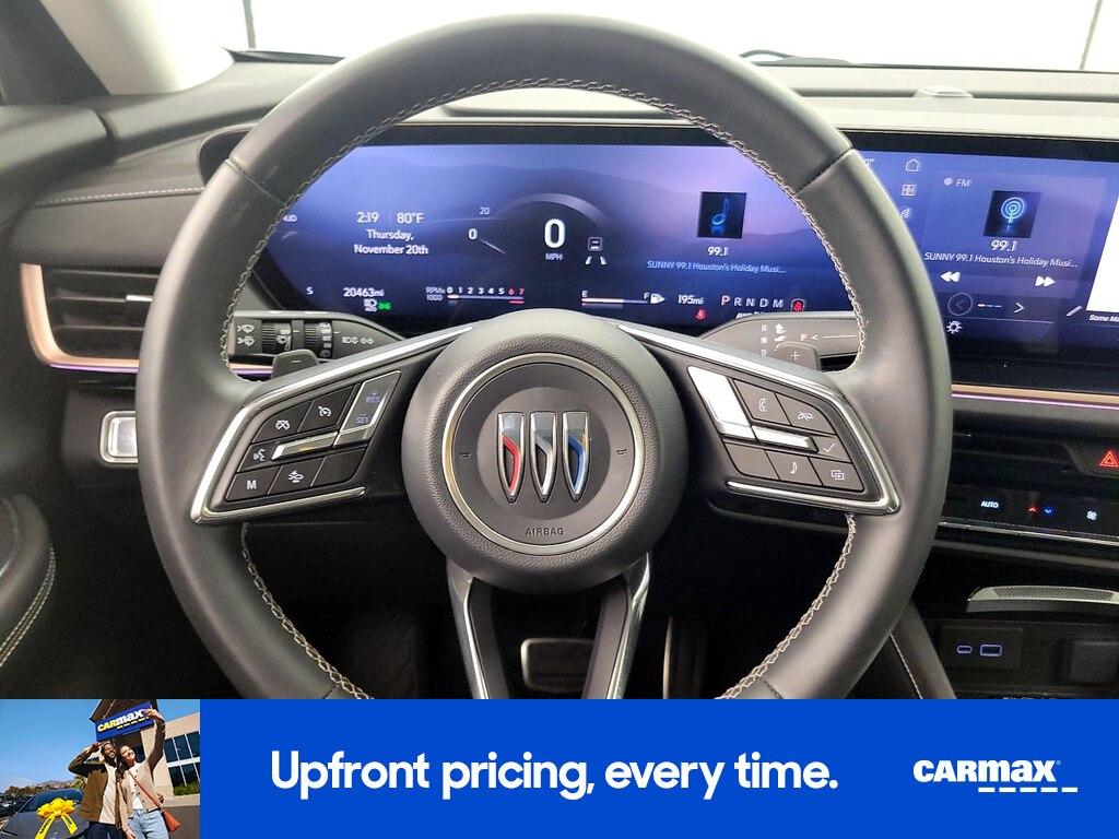 used 2024 Buick Envision car, priced at $29,998