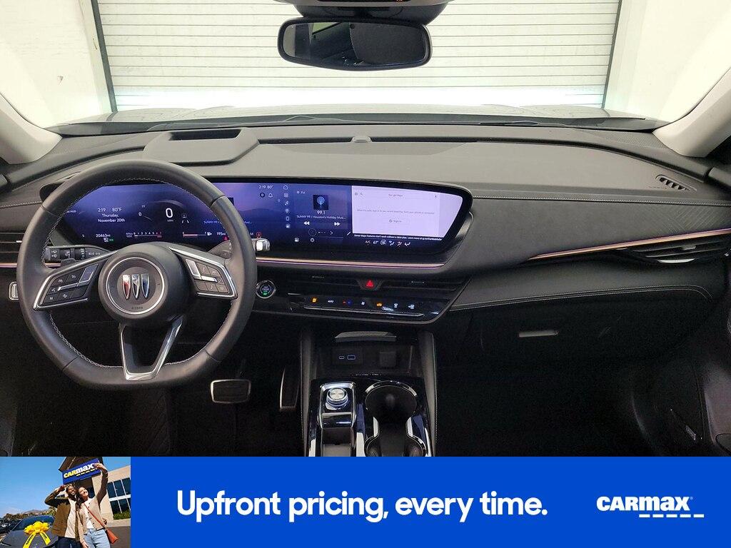 used 2024 Buick Envision car, priced at $29,998