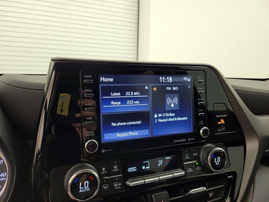 used 2022 Toyota Highlander car, priced at $31,998