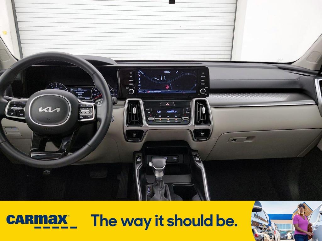 used 2022 Kia Sorento car, priced at $26,998