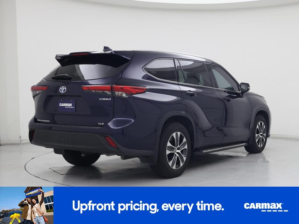 used 2022 Toyota Highlander Hybrid car, priced at $34,998