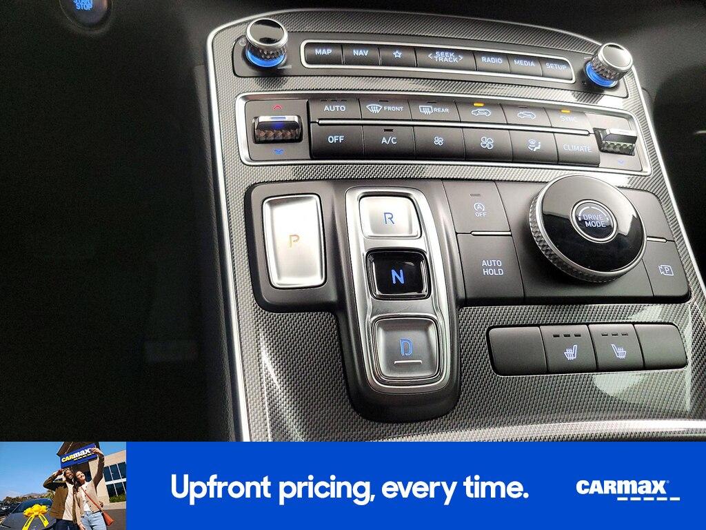 used 2023 Hyundai Santa Fe car, priced at $20,998