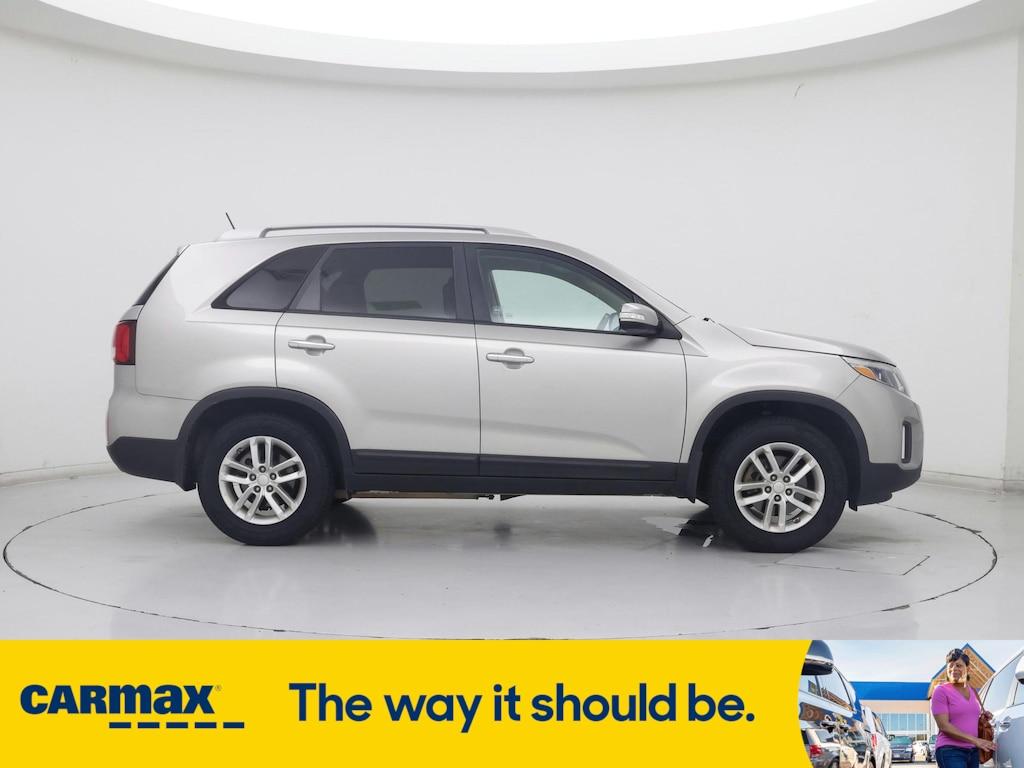 used 2014 Kia Sorento car, priced at $13,998