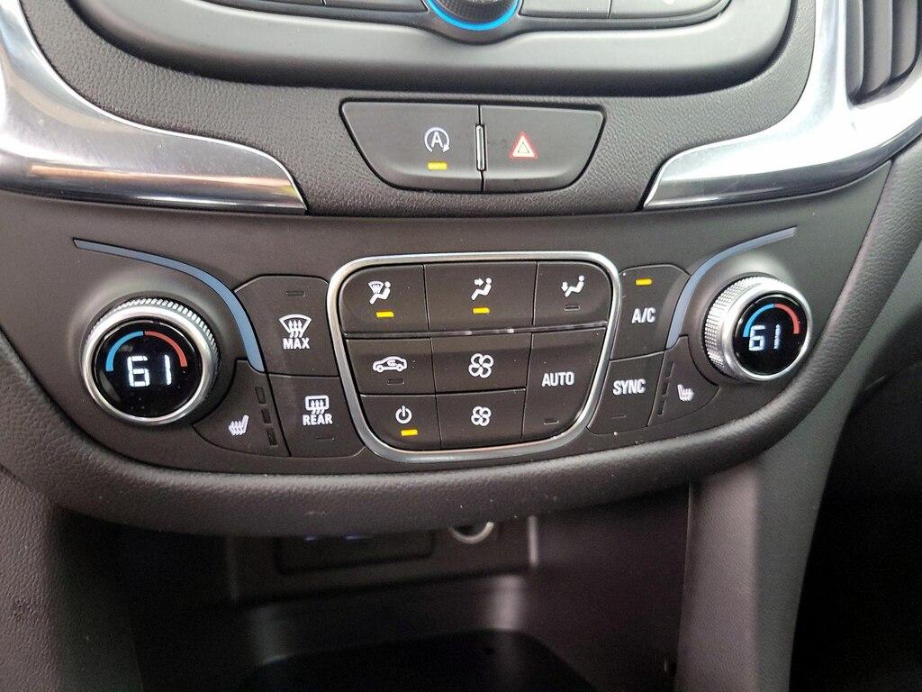 used 2024 Chevrolet Equinox car, priced at $25,998