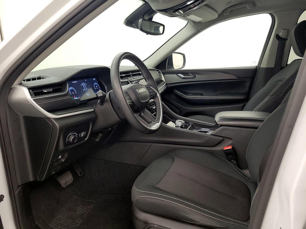 used 2023 Jeep Grand Cherokee car, priced at $25,998