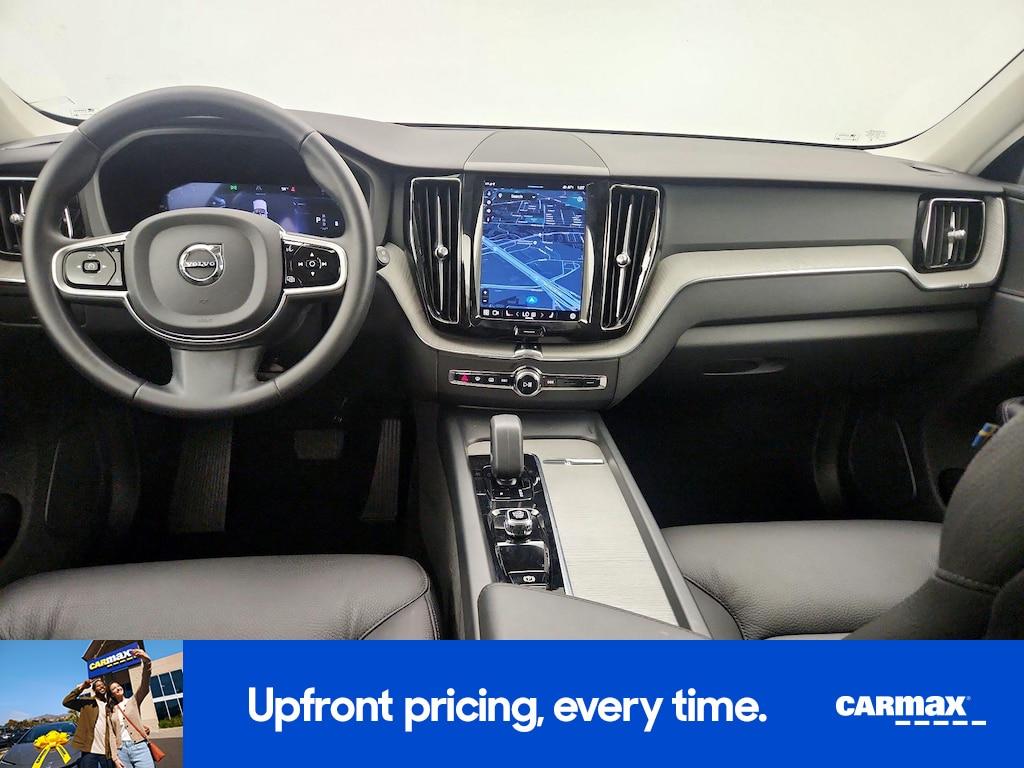 used 2025 Volvo XC60 car, priced at $36,998