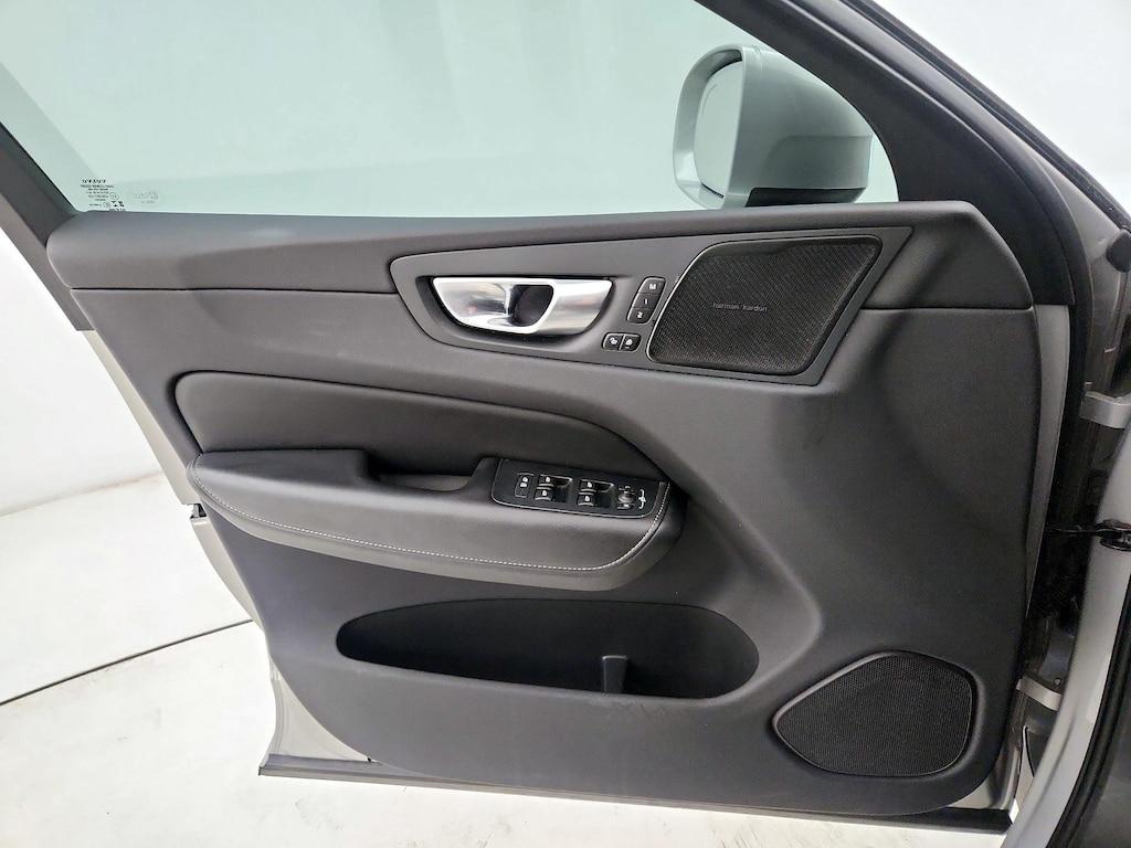used 2022 Volvo XC60 car, priced at $27,998