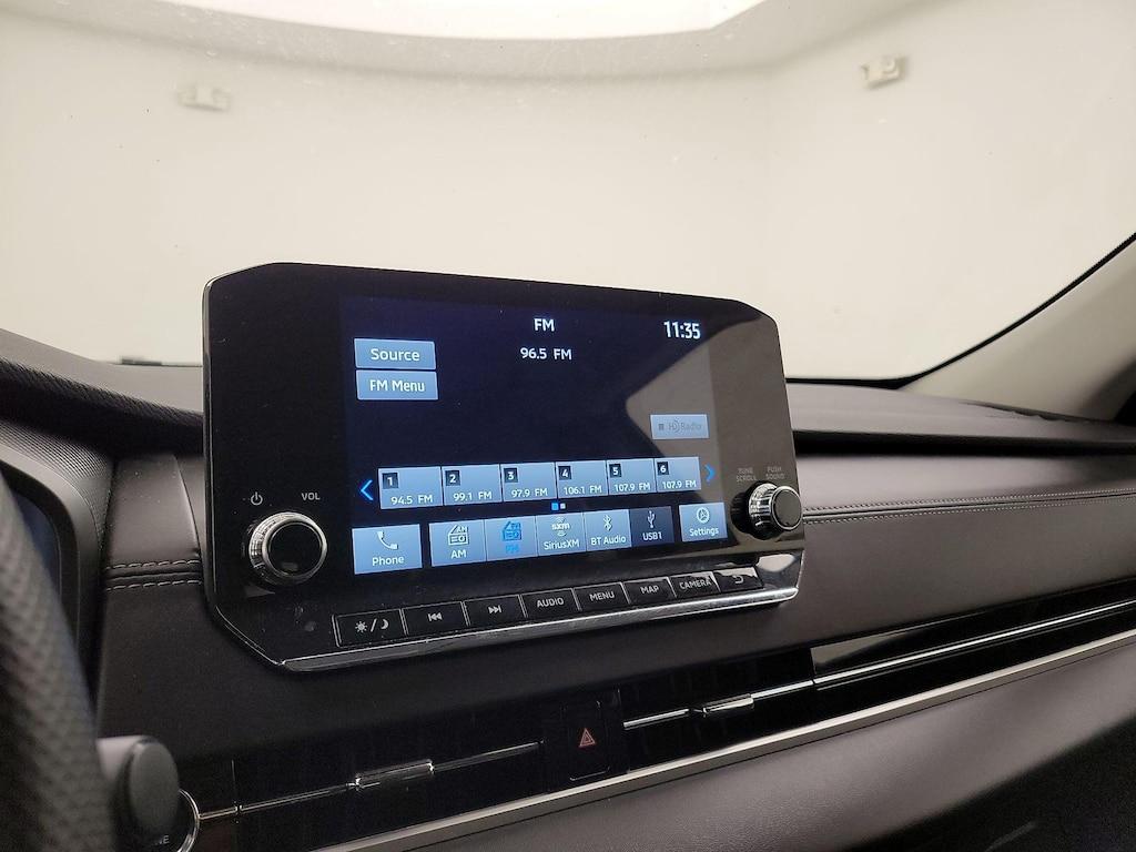 used 2024 Mitsubishi Outlander car, priced at $25,998