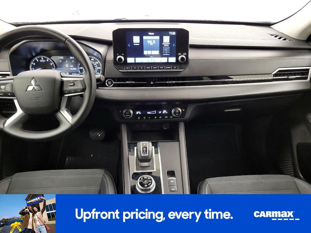 used 2024 Mitsubishi Outlander car, priced at $25,998