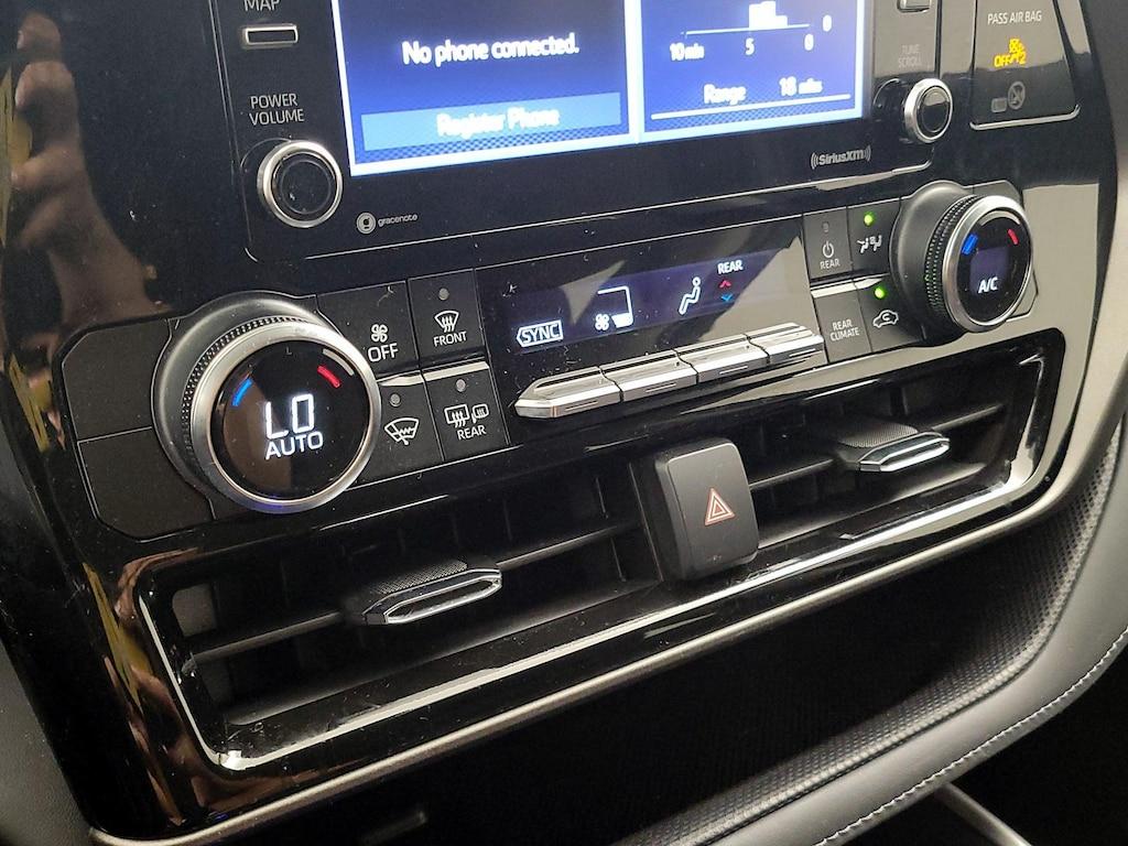 used 2022 Toyota Highlander car, priced at $28,998