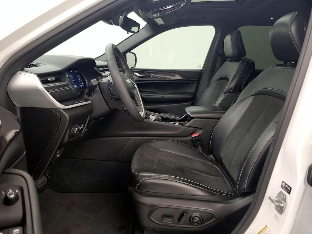 used 2023 Jeep Grand Cherokee car, priced at $28,998