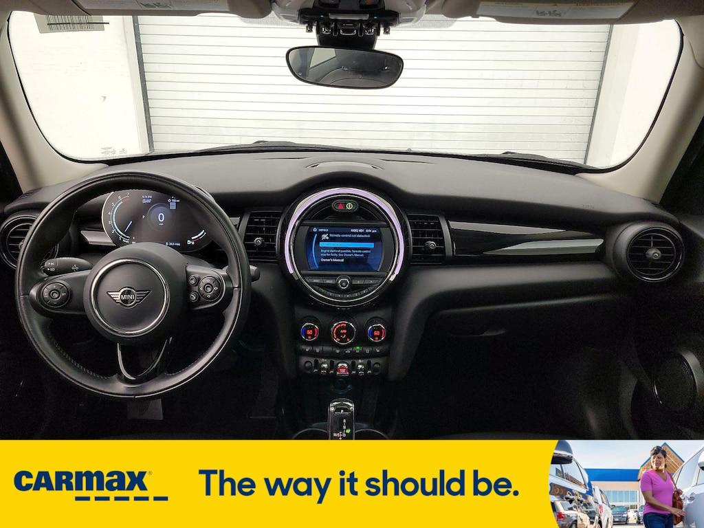 used 2021 MINI Hardtop car, priced at $20,998