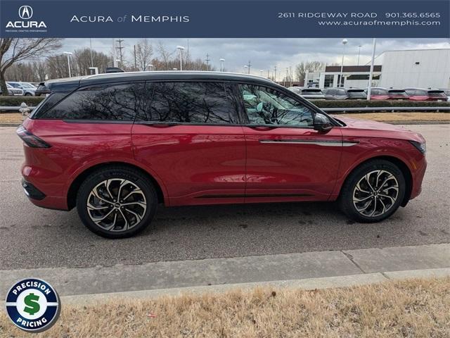 used 2025 Lincoln Nautilus car, priced at $67,095