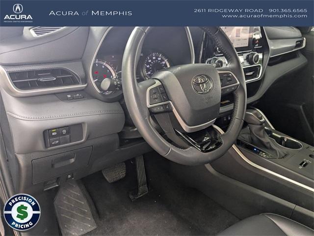 used 2024 Toyota Highlander car, priced at $45,620