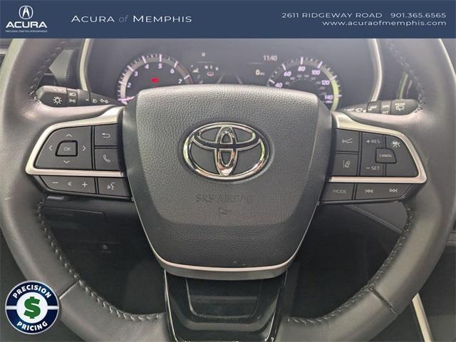 used 2024 Toyota Highlander car, priced at $45,620