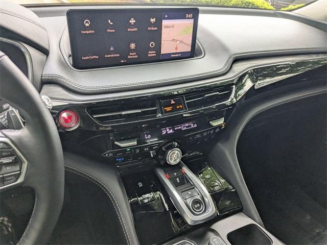 used 2022 Acura MDX car, priced at $43,965