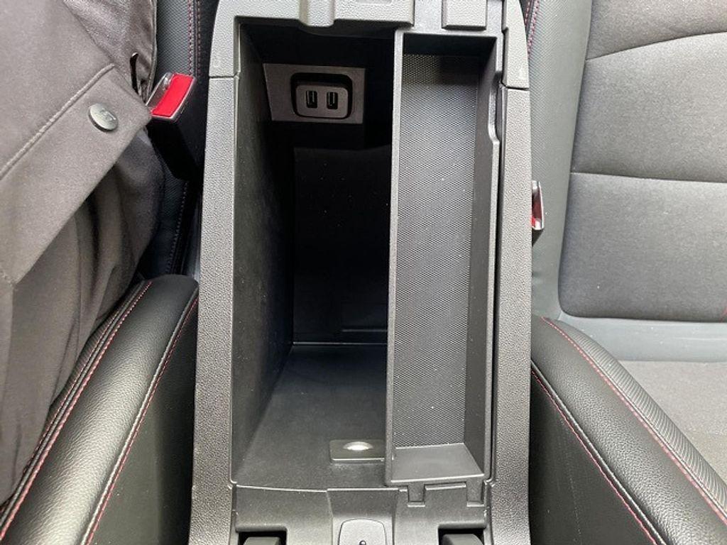 used 2022 Chevrolet Equinox car, priced at $25,490