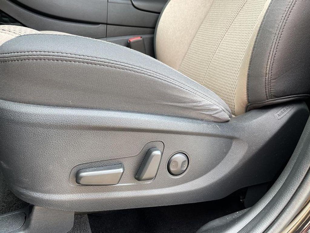 used 2023 Hyundai Santa Fe car, priced at $25,990