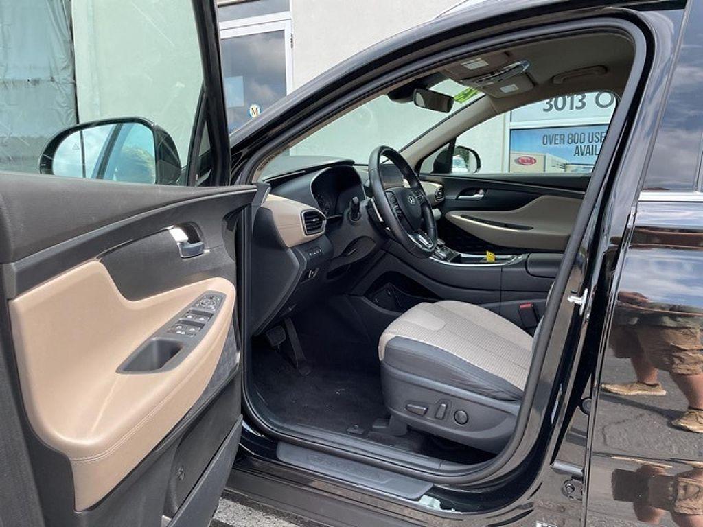 used 2023 Hyundai Santa Fe car, priced at $25,990