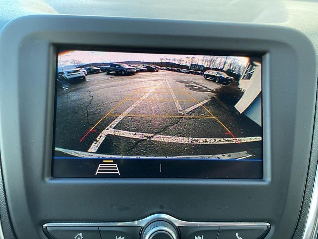 used 2020 Chevrolet Equinox car, priced at $18,990