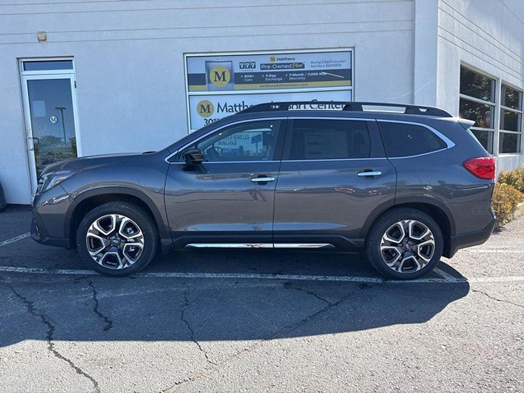 new 2025 Subaru Ascent car, priced at $54,128