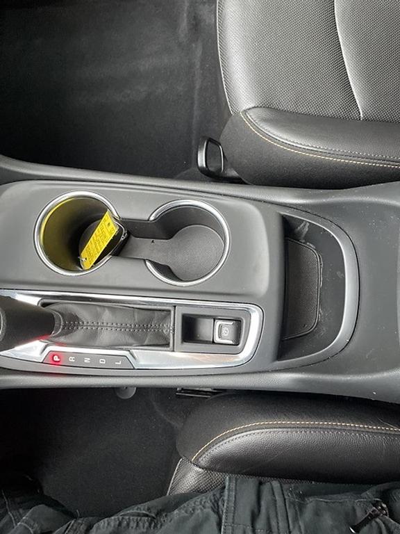 used 2021 Chevrolet Equinox car, priced at $20,990