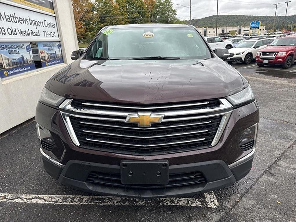 used 2023 Chevrolet Traverse car, priced at $31,990