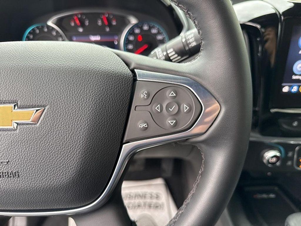 used 2023 Chevrolet Traverse car, priced at $31,990