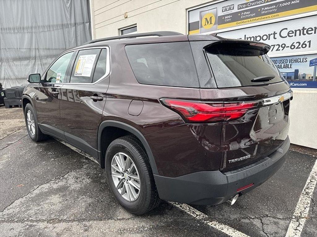 used 2023 Chevrolet Traverse car, priced at $31,990