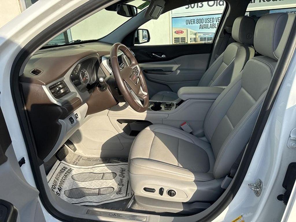 used 2022 GMC Acadia car, priced at $31,990