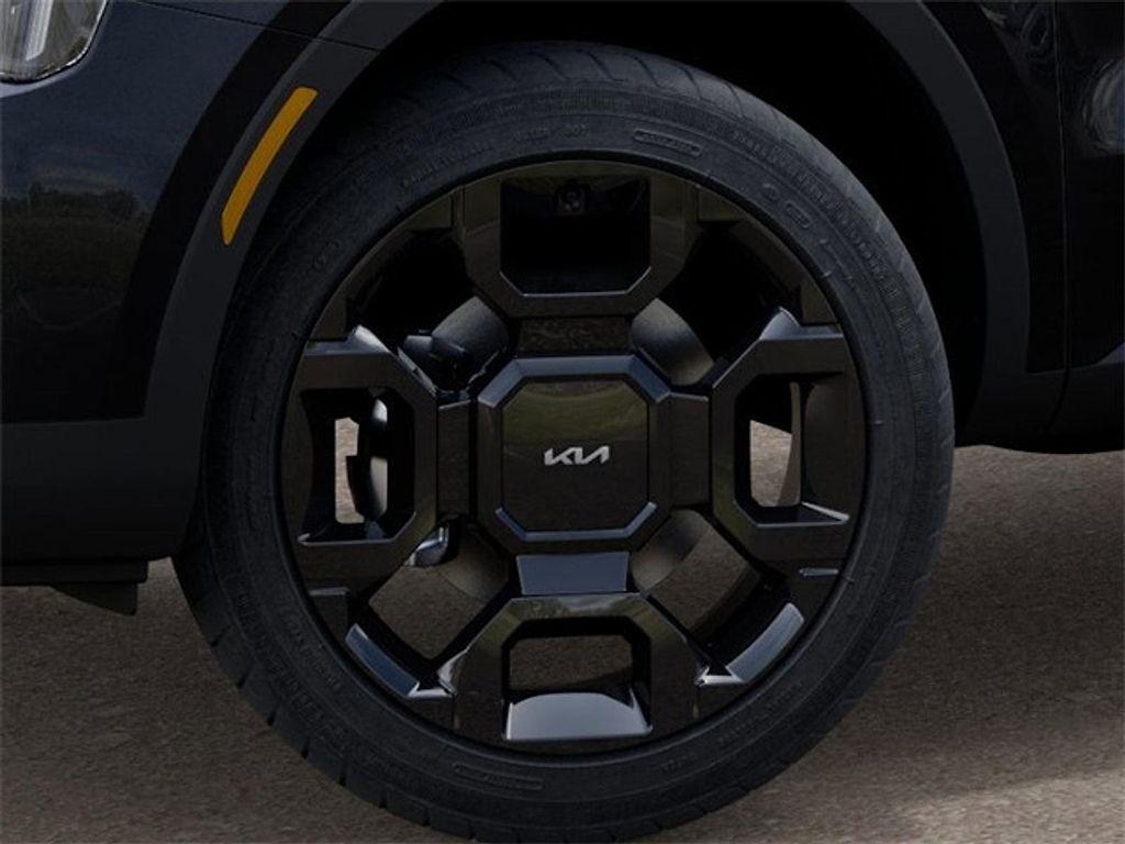 new 2025 Kia Sorento car, priced at $43,675