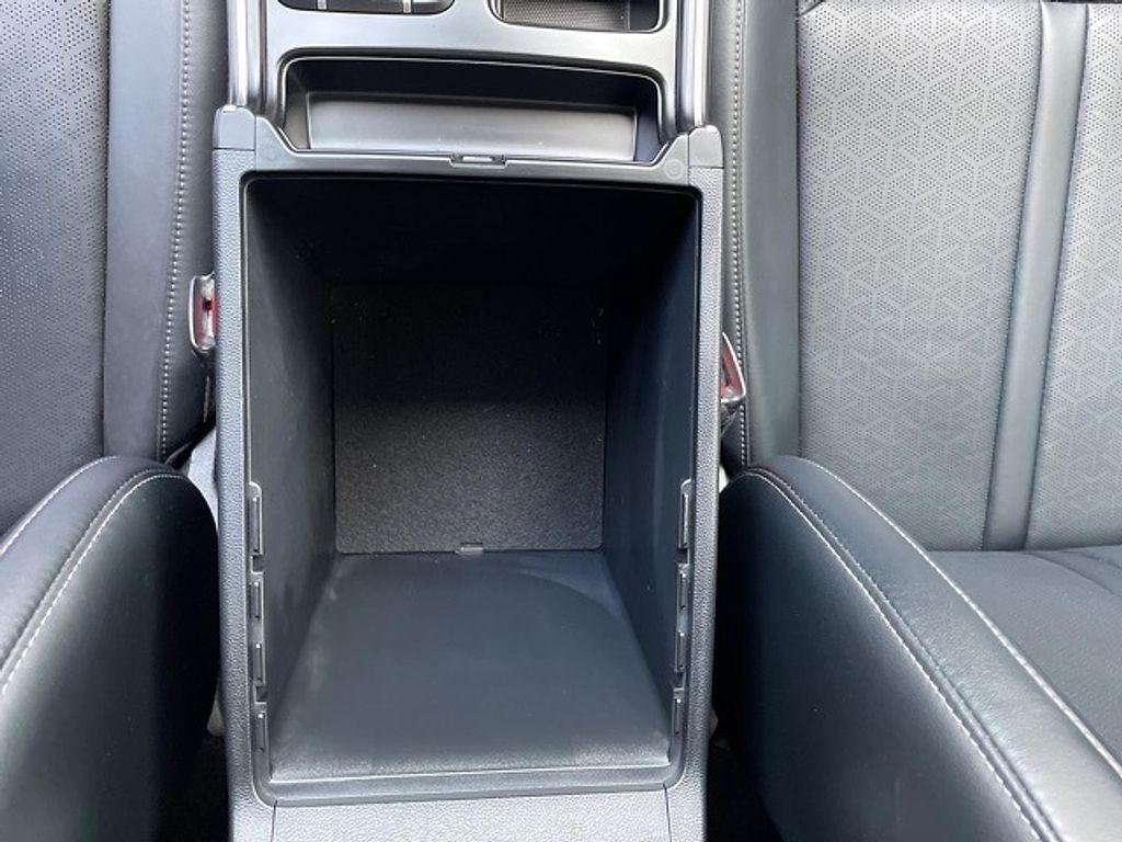 used 2022 Kia Sorento Hybrid car, priced at $28,990