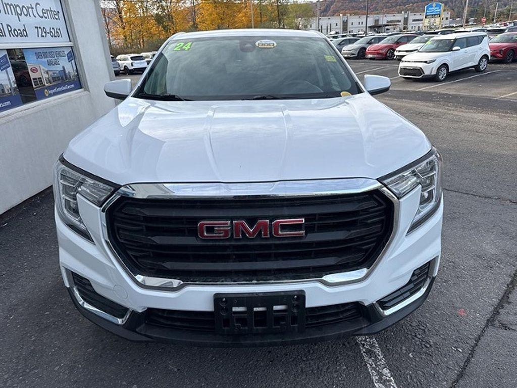 used 2024 GMC Terrain car, priced at $23,990