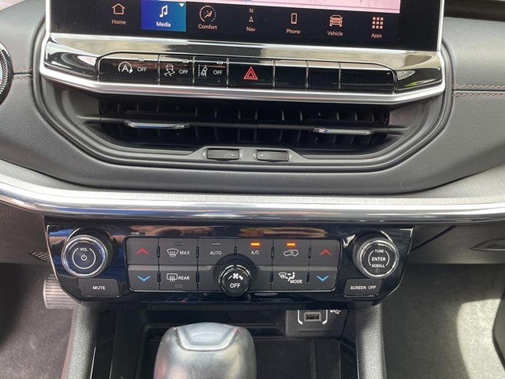 used 2022 Jeep Compass car, priced at $24,990
