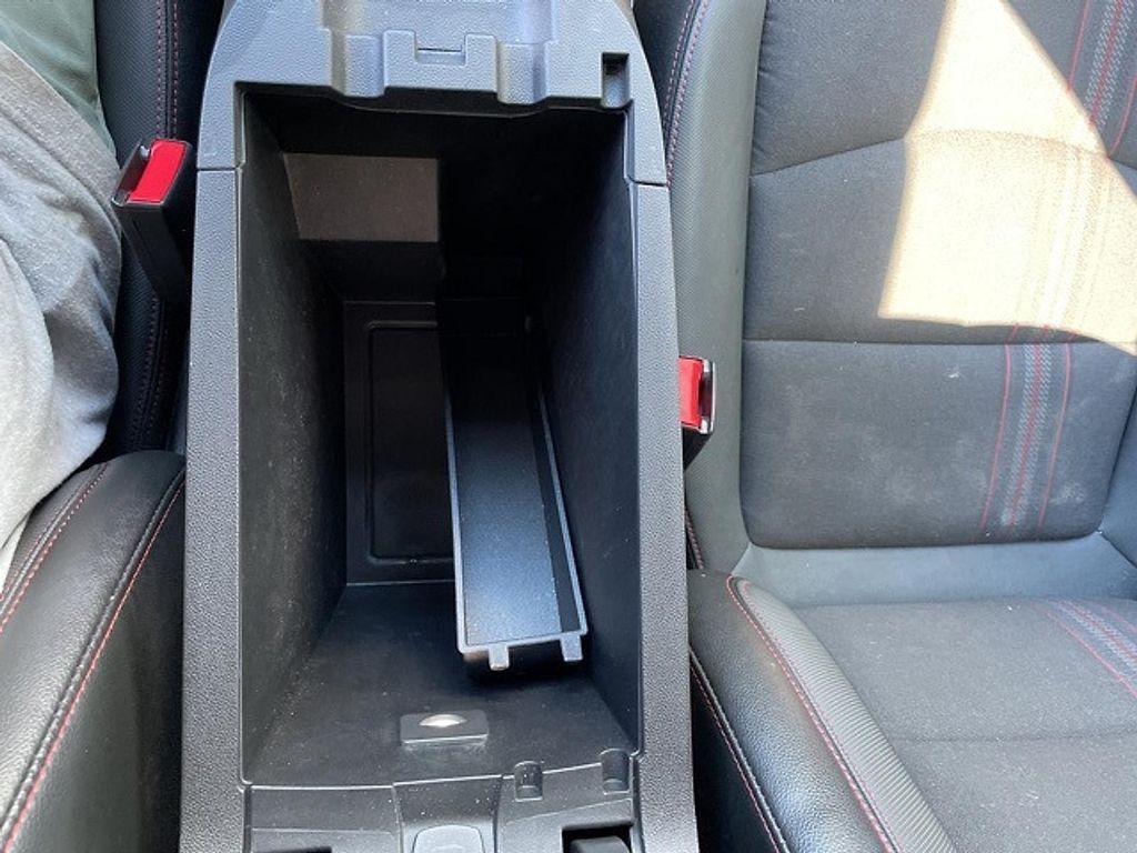 used 2022 Chevrolet Equinox car, priced at $25,990