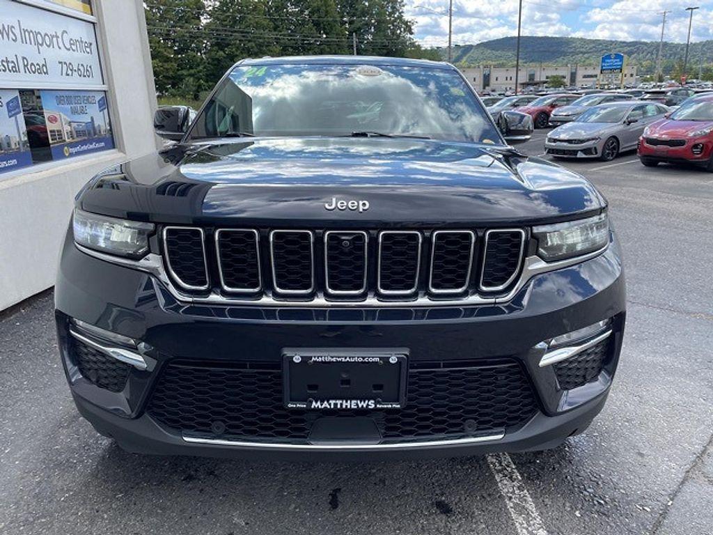 used 2024 Jeep Grand Cherokee car, priced at $40,890